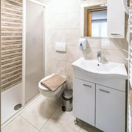 Panorama Bed & Breakfast 3*