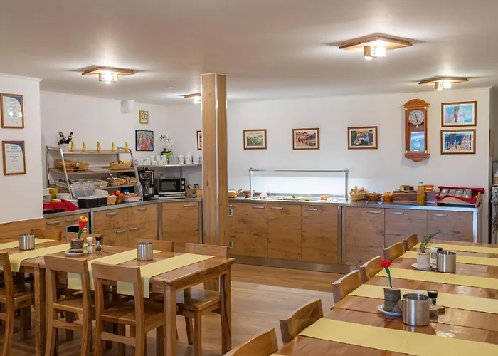 Panorama Bed and Breakfast Πτούι