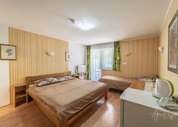 Panorama Bed and Breakfast 3*